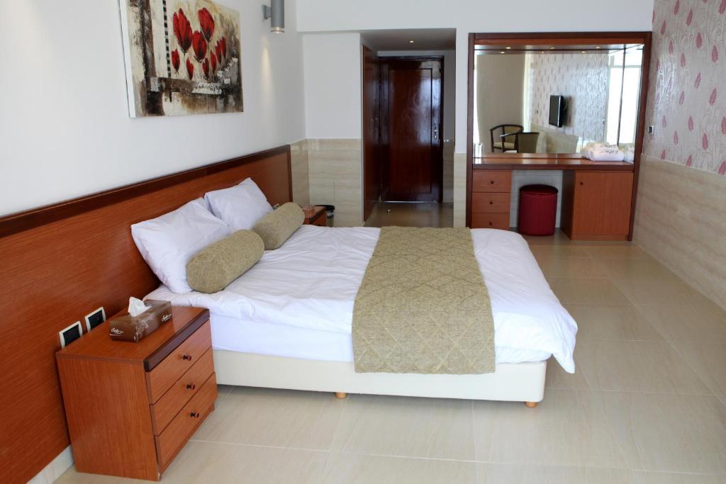 Sawary Beach Hotel Batroûn Pokoj fotografie
