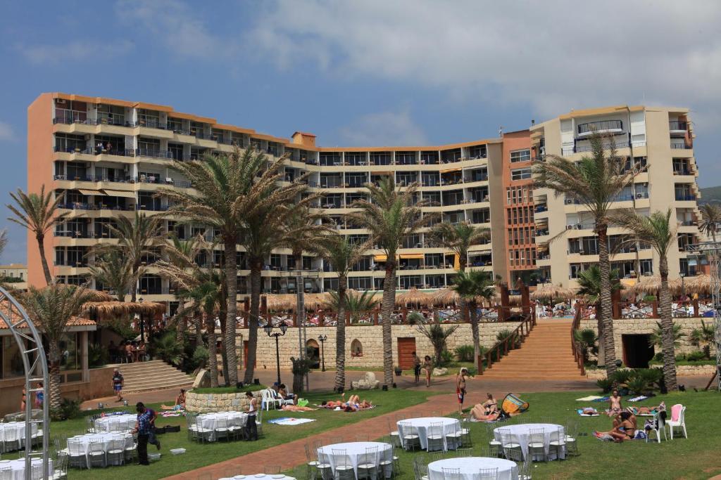 Sawary Beach Hotel Batroûn Exteriér fotografie