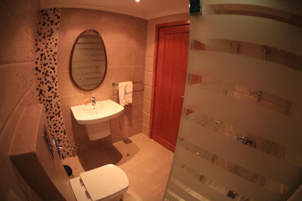 Sawary Beach Hotel Batroûn Pokoj fotografie